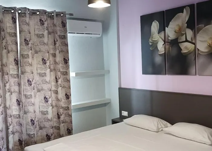 Boutique Pelayo 4* ليبتوكاريا